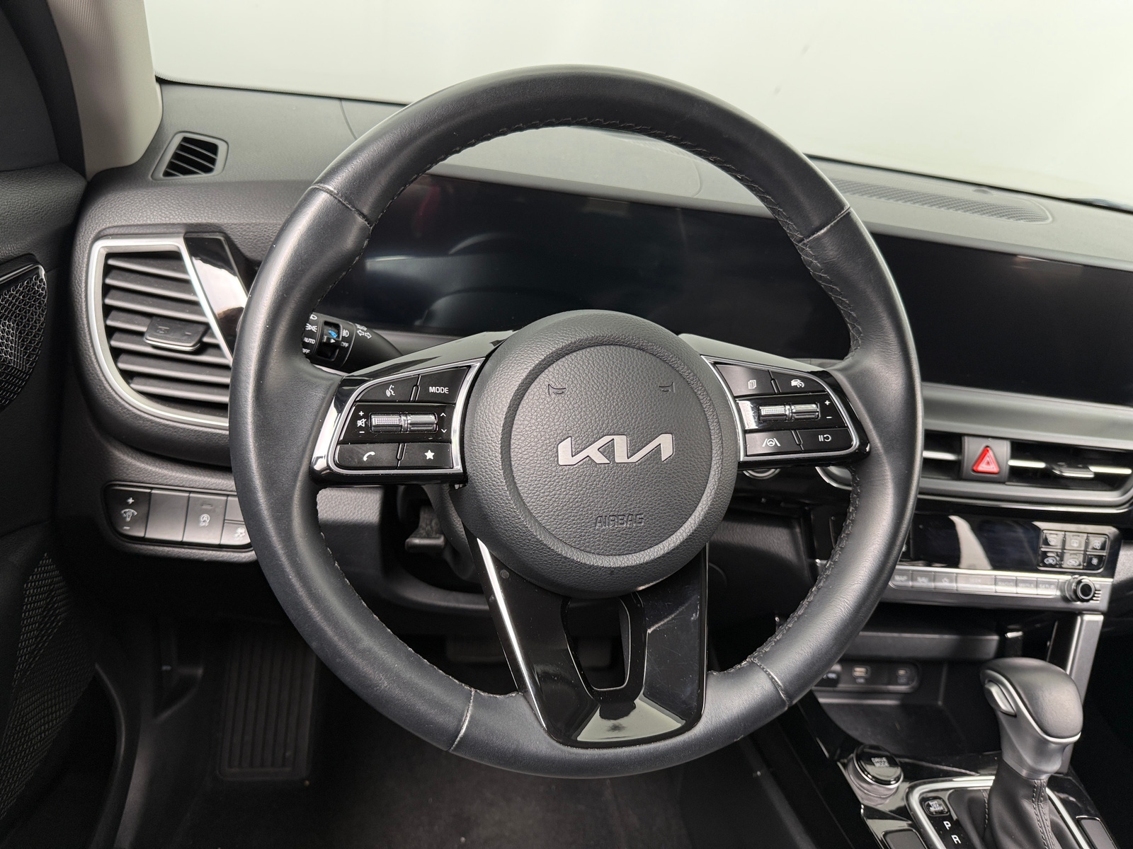 Thumbnail: 2025 Kia Seltos - 4