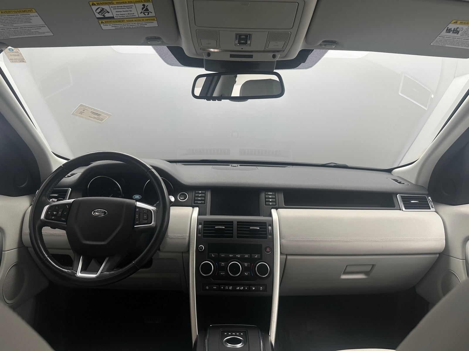 Thumbnail: 2018 Land Rover Discovery Sport - 2