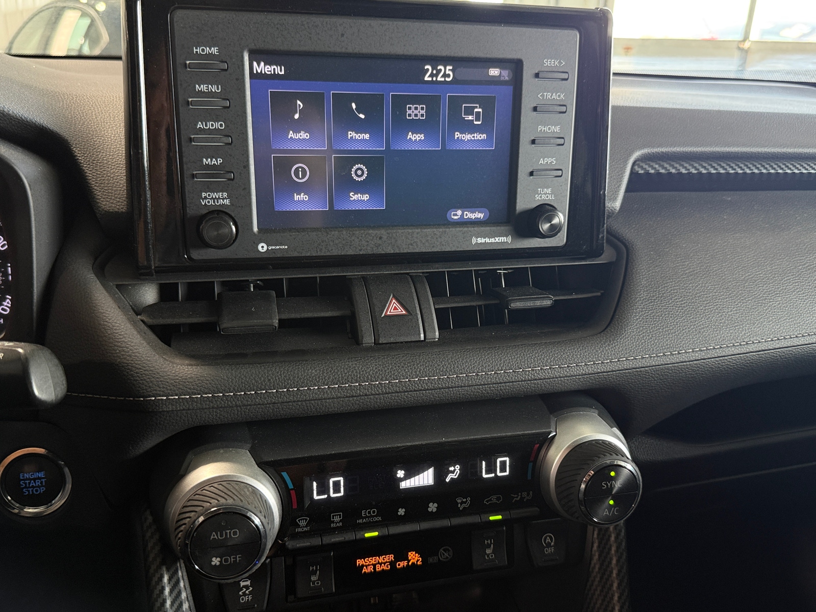 Thumbnail: 2022 Toyota RAV4 - 4