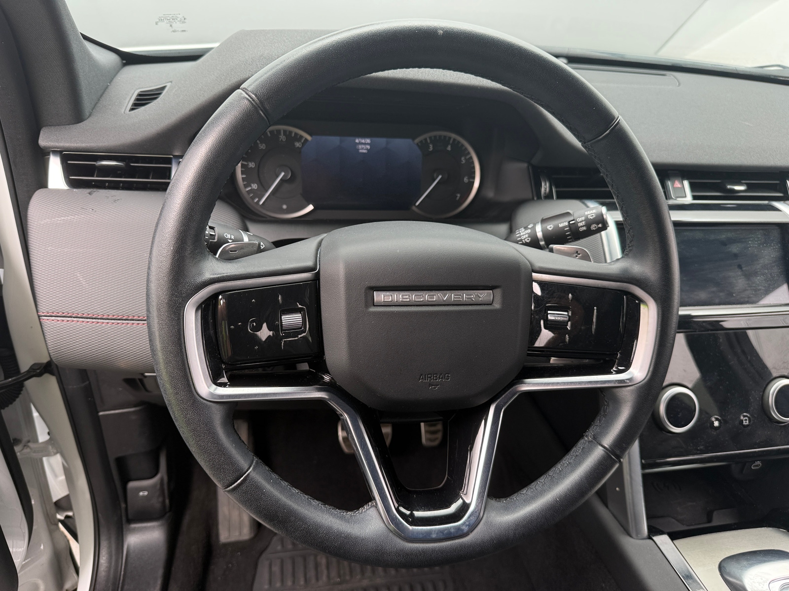 Thumbnail: 2023 Land Rover Discovery Sport - 4