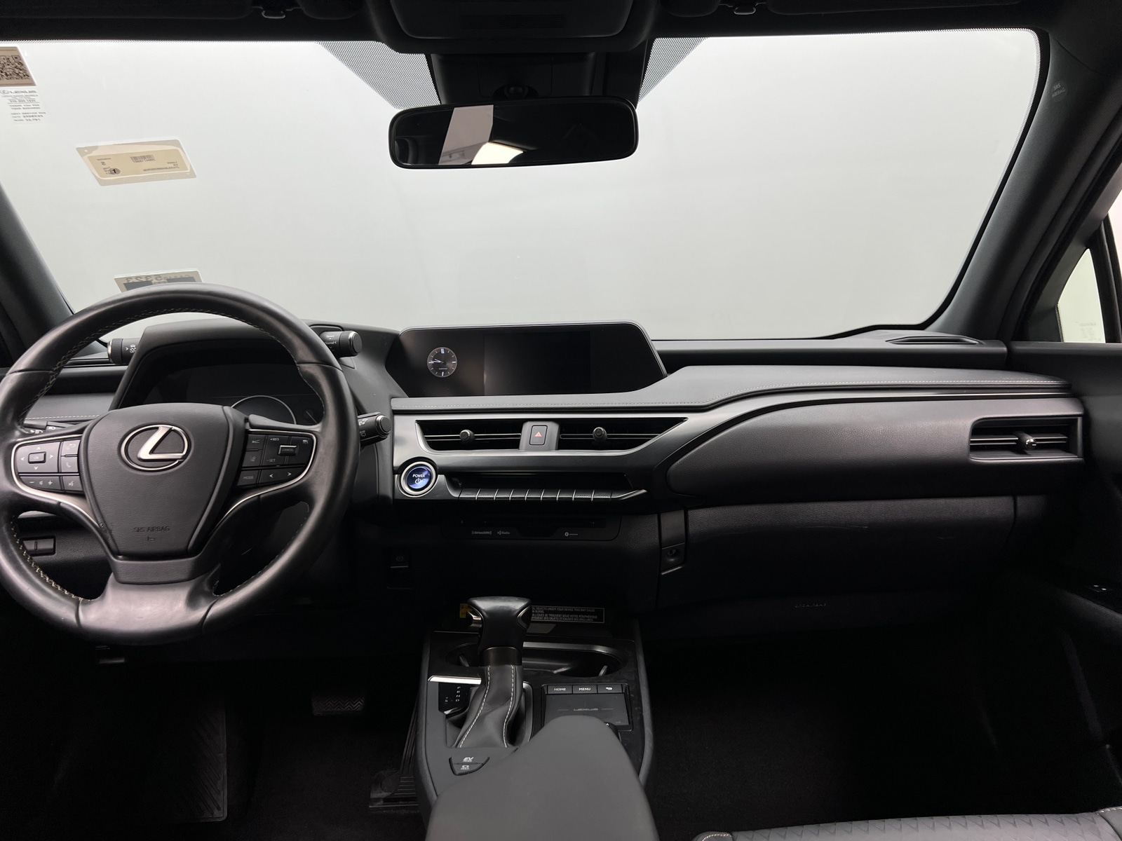 Thumbnail: 2021 Lexus UX - 2