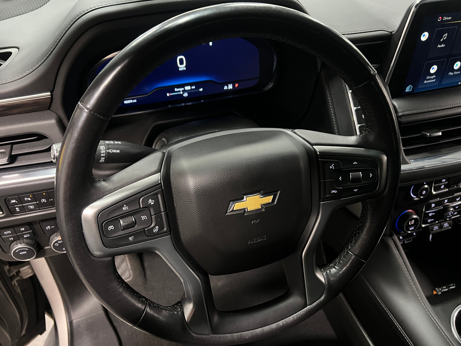 Thumbnail: 2022 Chevrolet Tahoe - 4