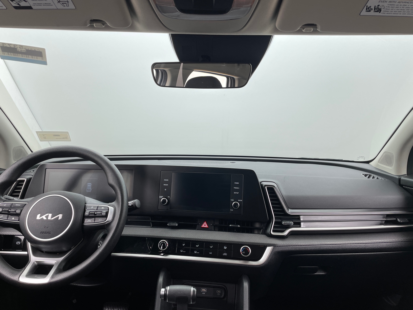 Thumbnail: 2025 Kia Sportage - 3