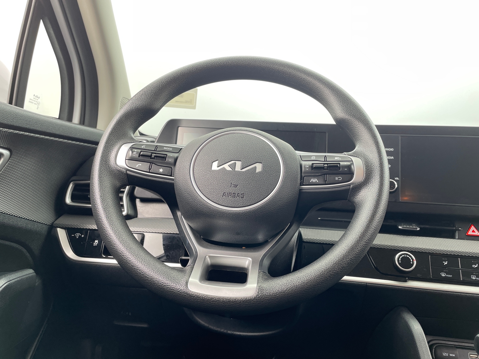 Thumbnail: 2025 Kia Sportage - 5
