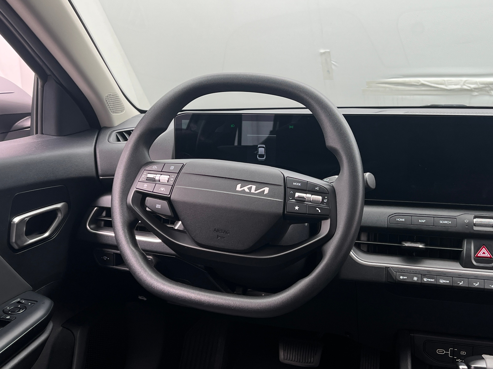 Thumbnail: 2025 Kia K4 - 5