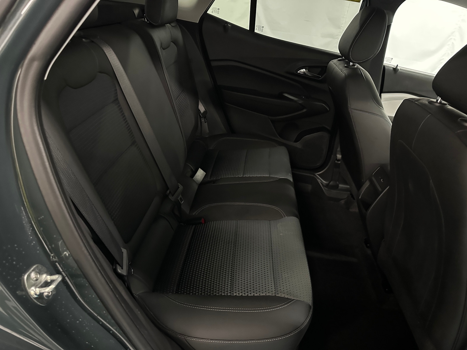 Thumbnail: 2025 Chevrolet Trax - 6
