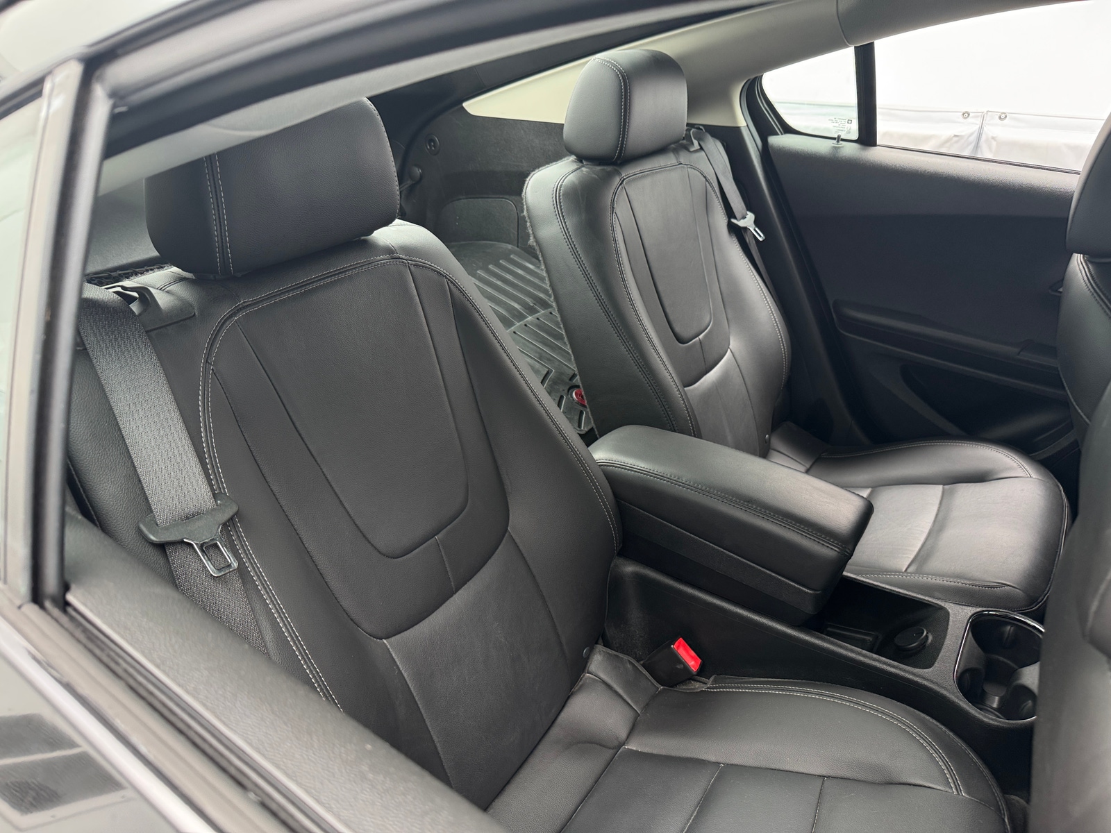 Thumbnail: 2015 Chevrolet Volt - 5