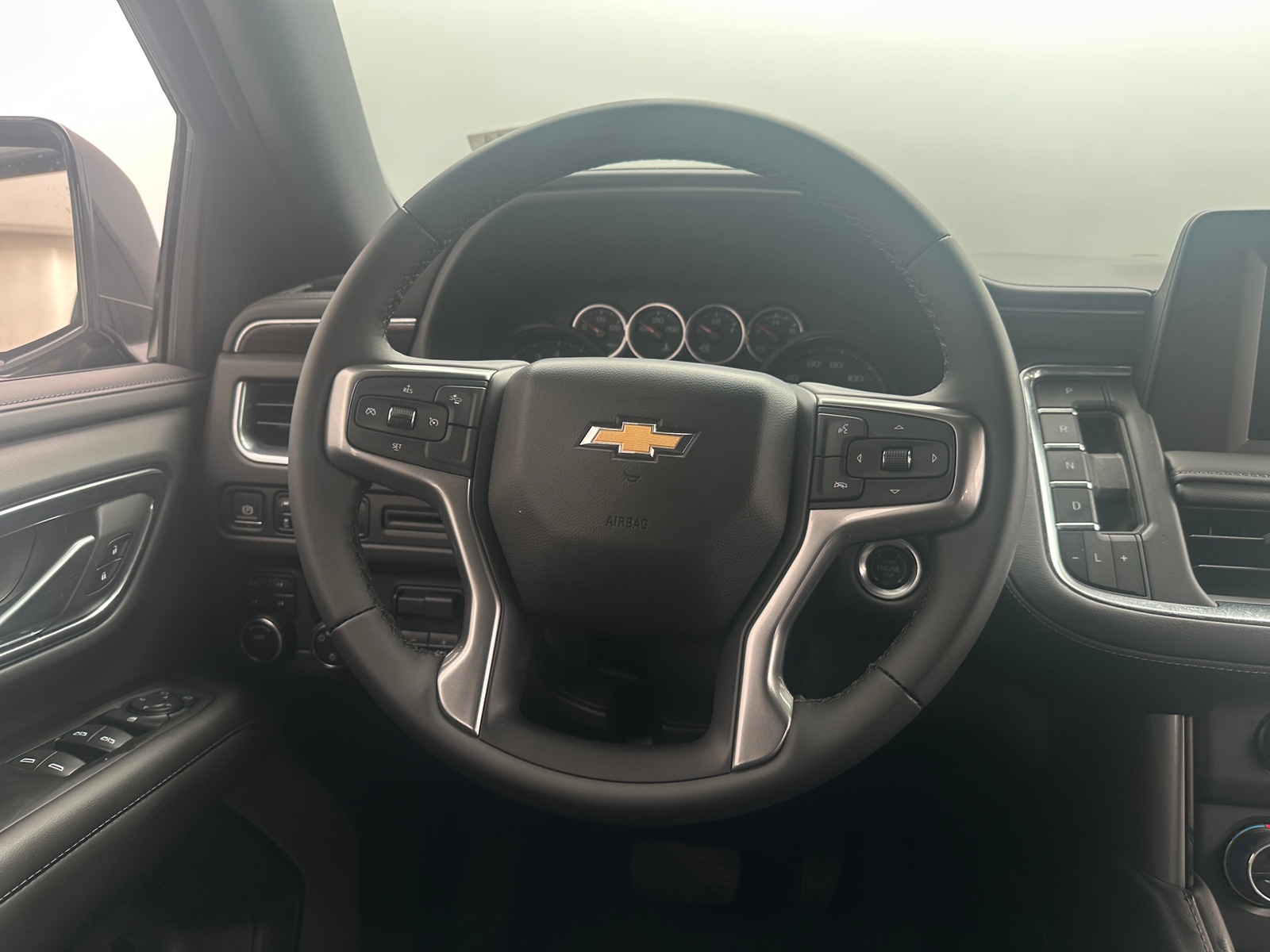 Thumbnail: 2024 Chevrolet Suburban - 5