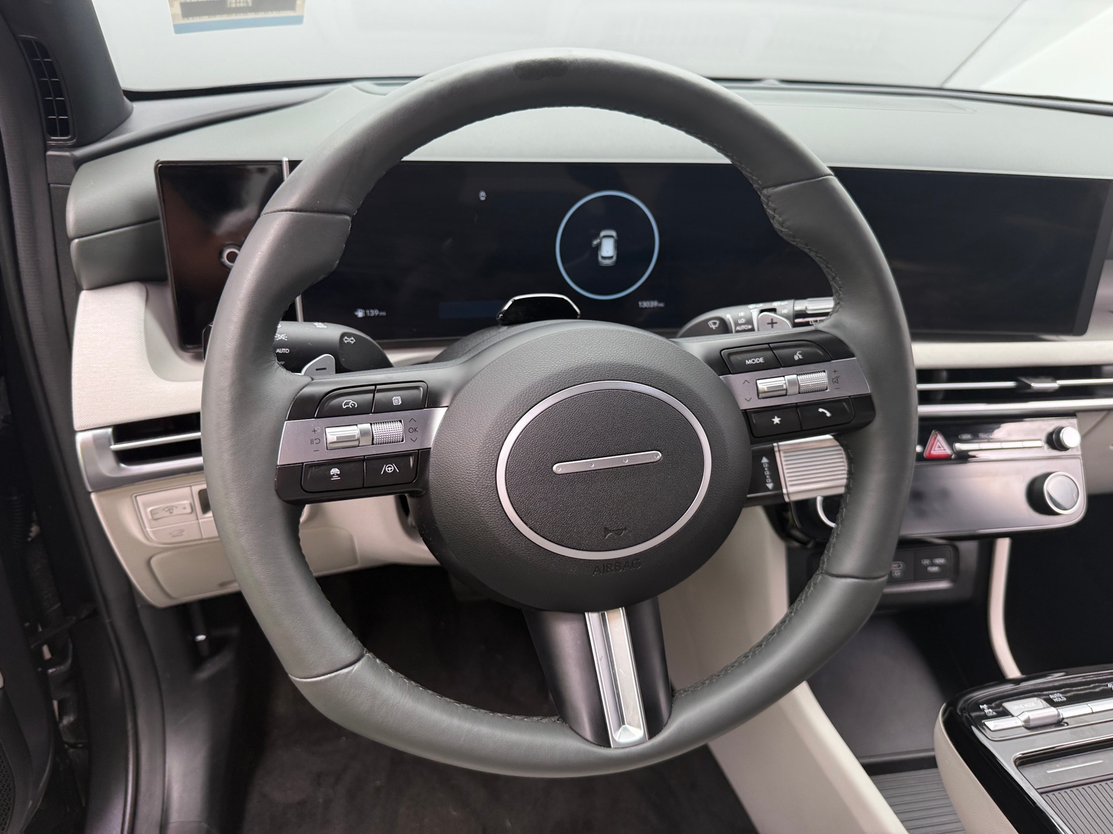 Thumbnail: 2025 Hyundai Tucson - 4