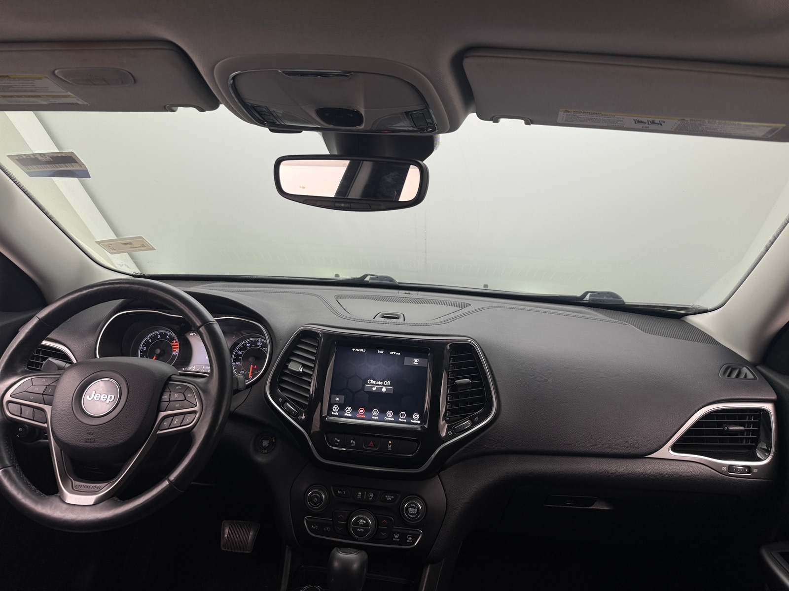 Thumbnail: 2019 Jeep Cherokee - 2