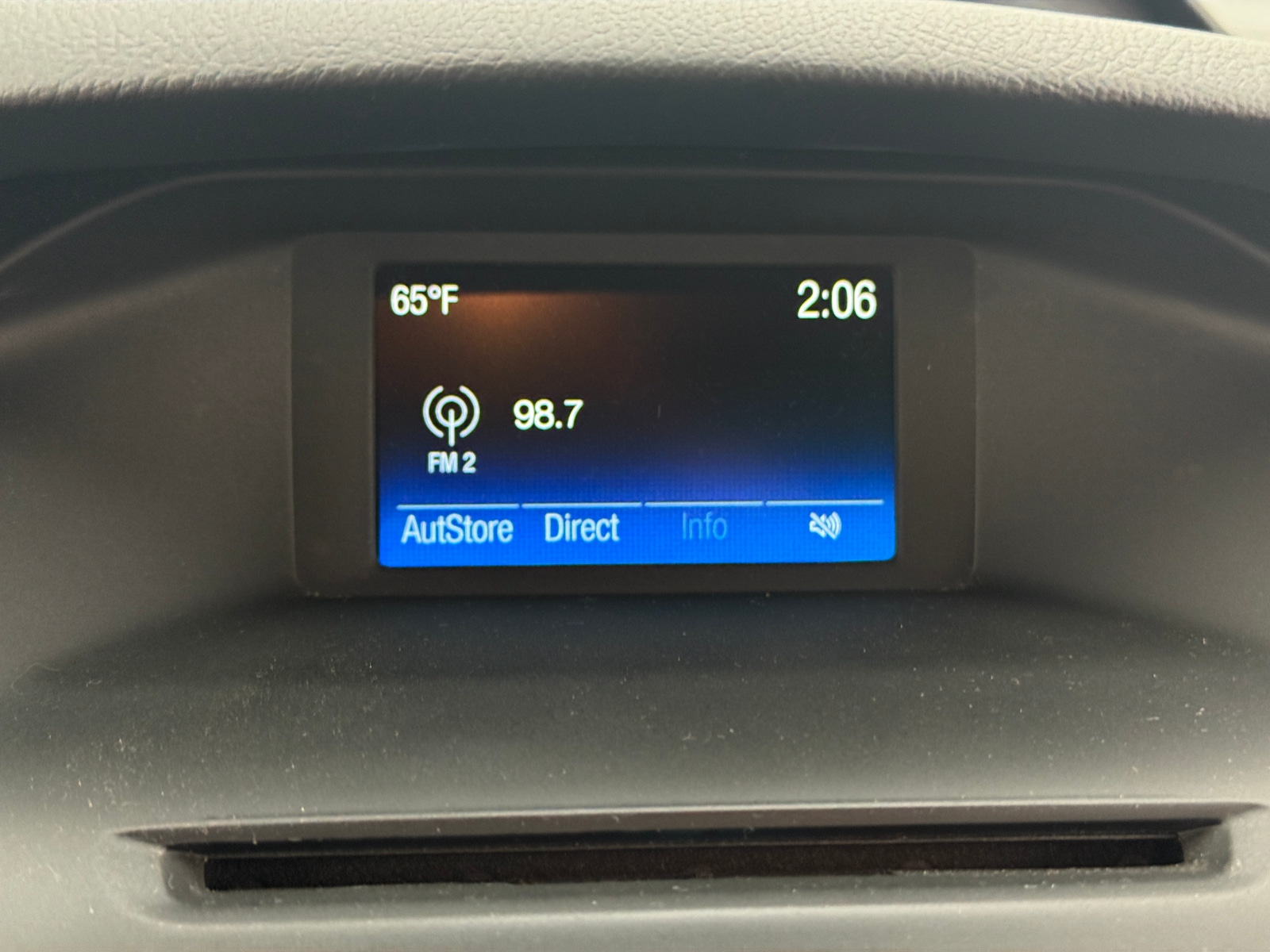 Thumbnail: 2015 Ford Focus - 4