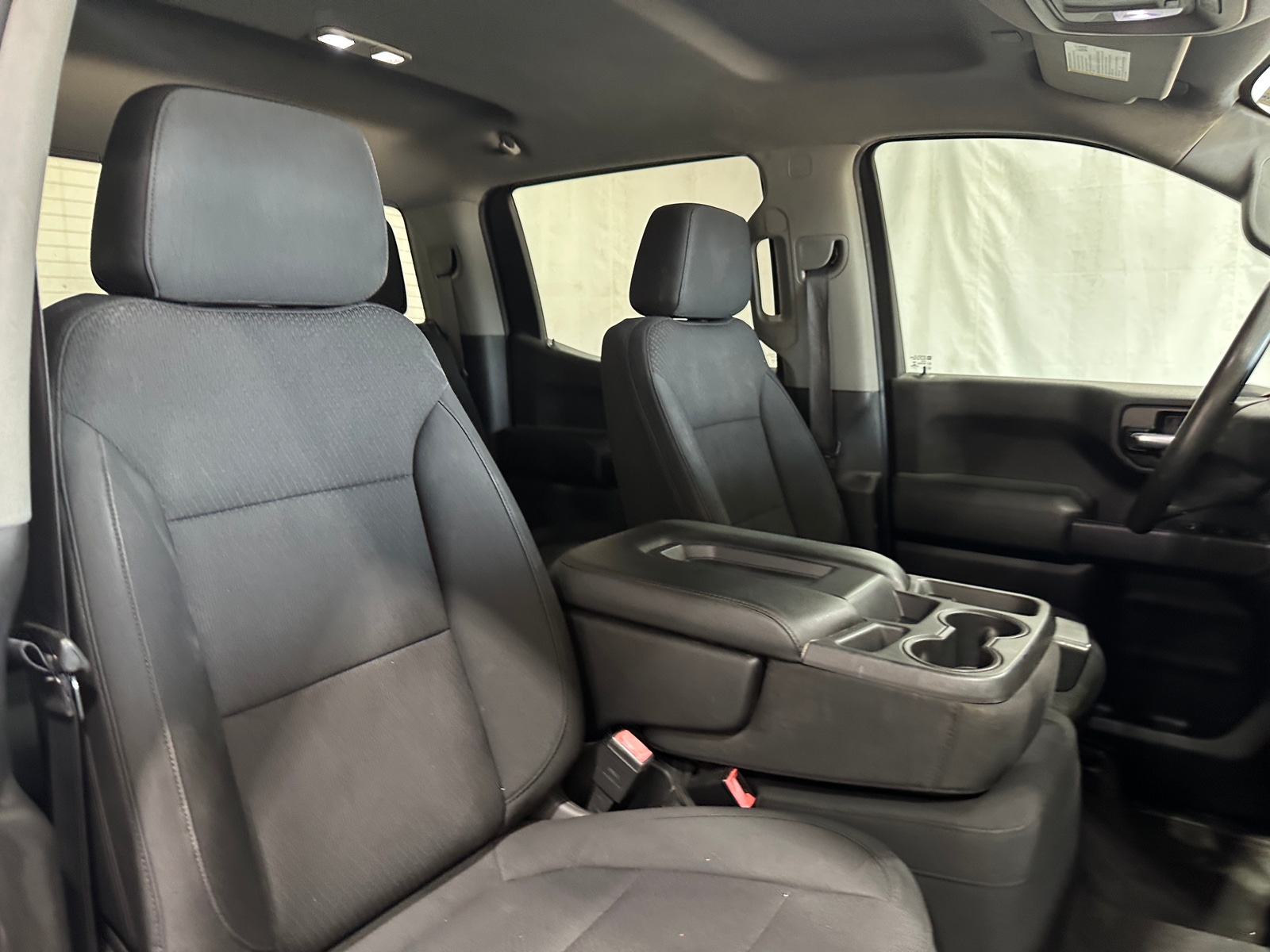 Thumbnail: 2020 Chevrolet Silverado 1500 - 2