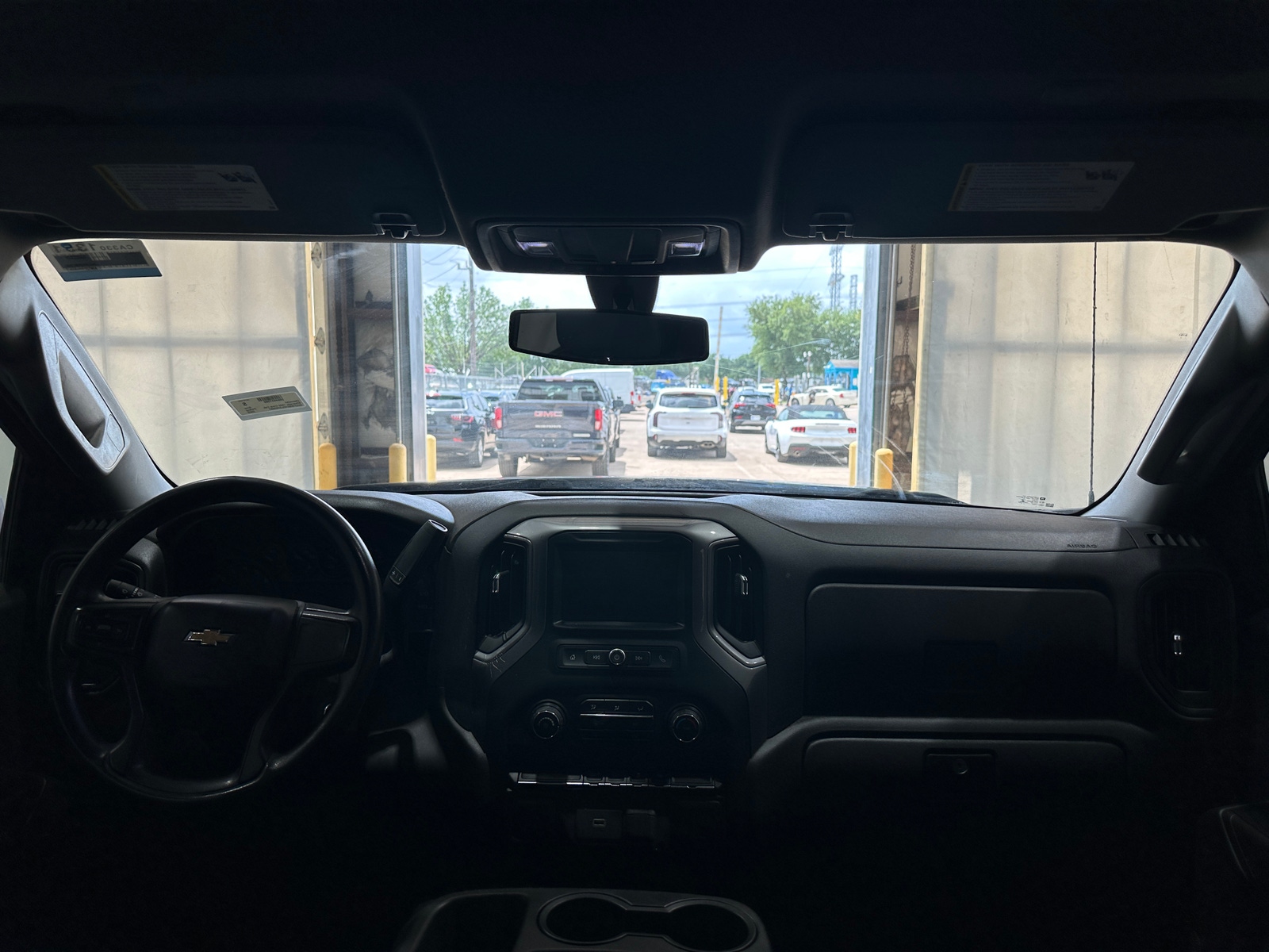 Thumbnail: 2020 Chevrolet Silverado 1500 - 3