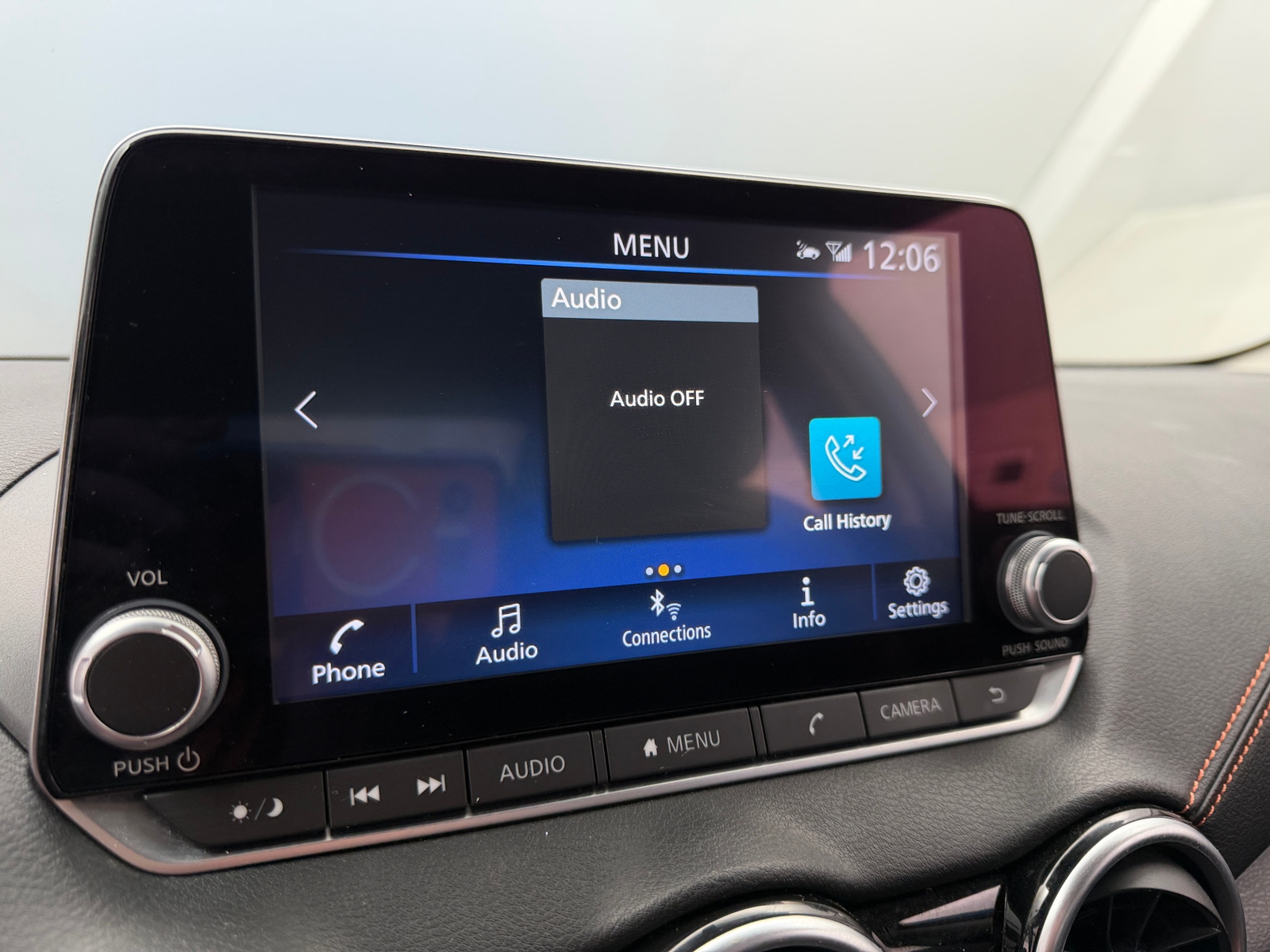 Thumbnail: 2022 Nissan Sentra - 3