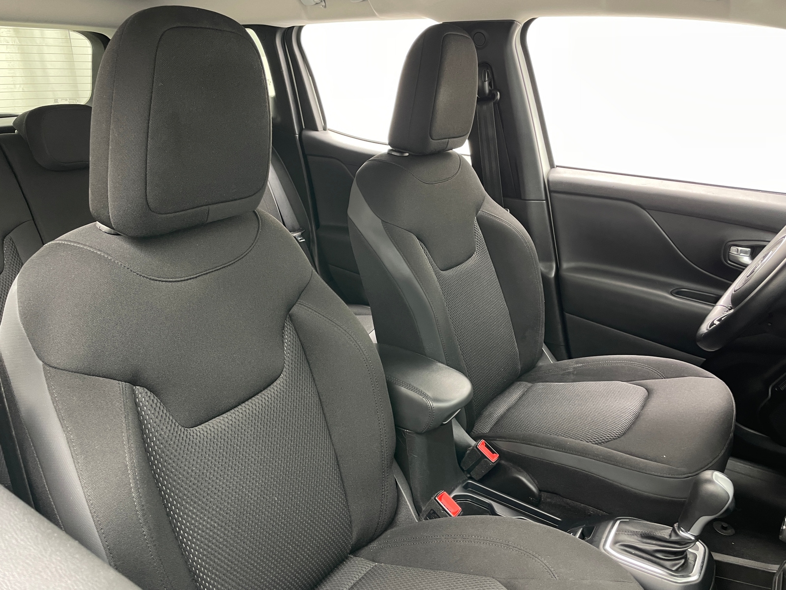 Thumbnail: 2020 Jeep Renegade - 2