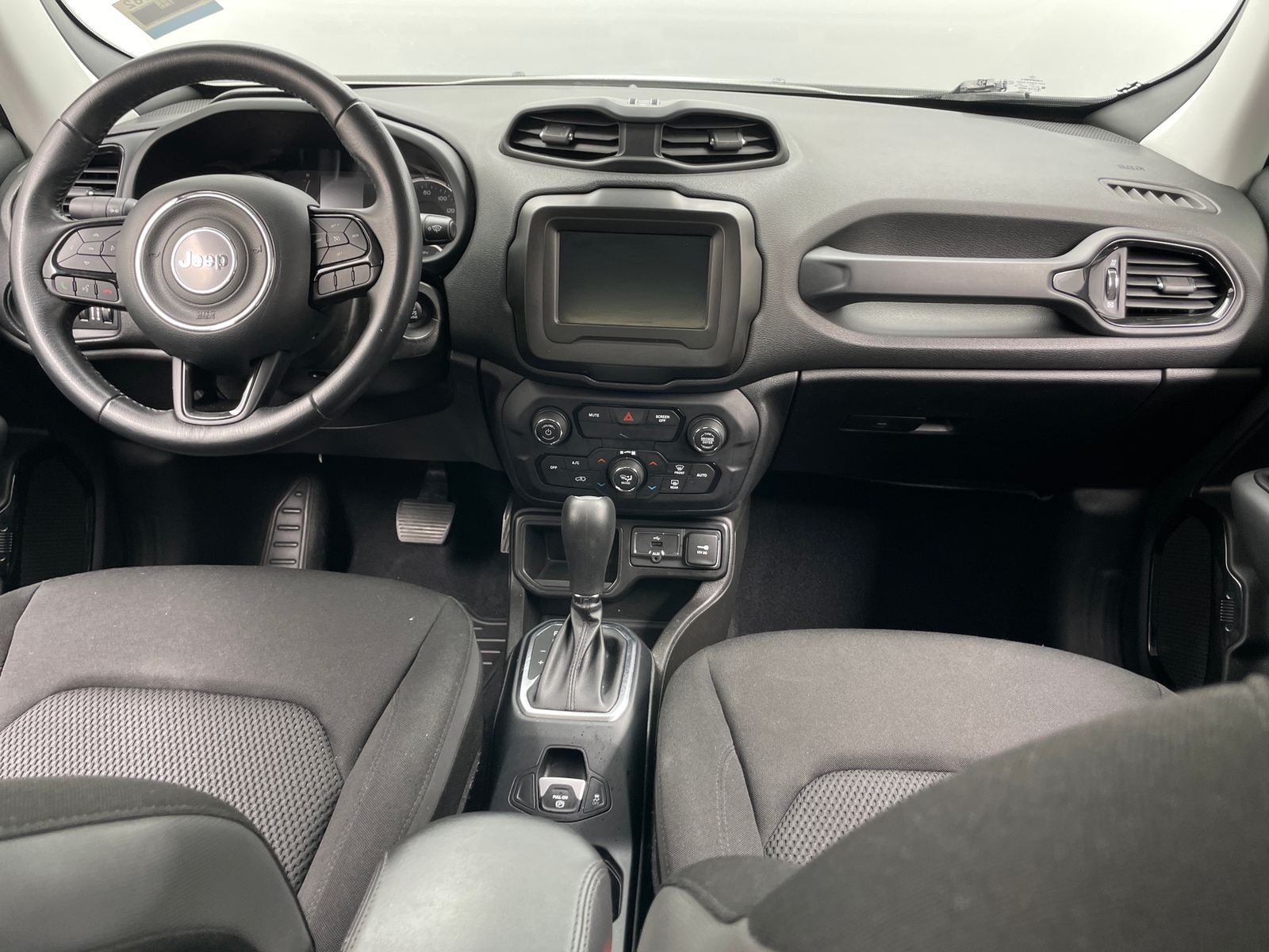 Thumbnail: 2020 Jeep Renegade - 3