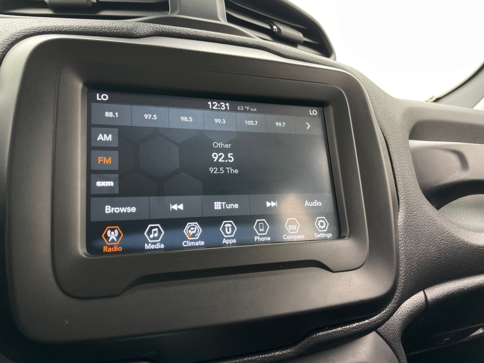 Thumbnail: 2020 Jeep Renegade - 4