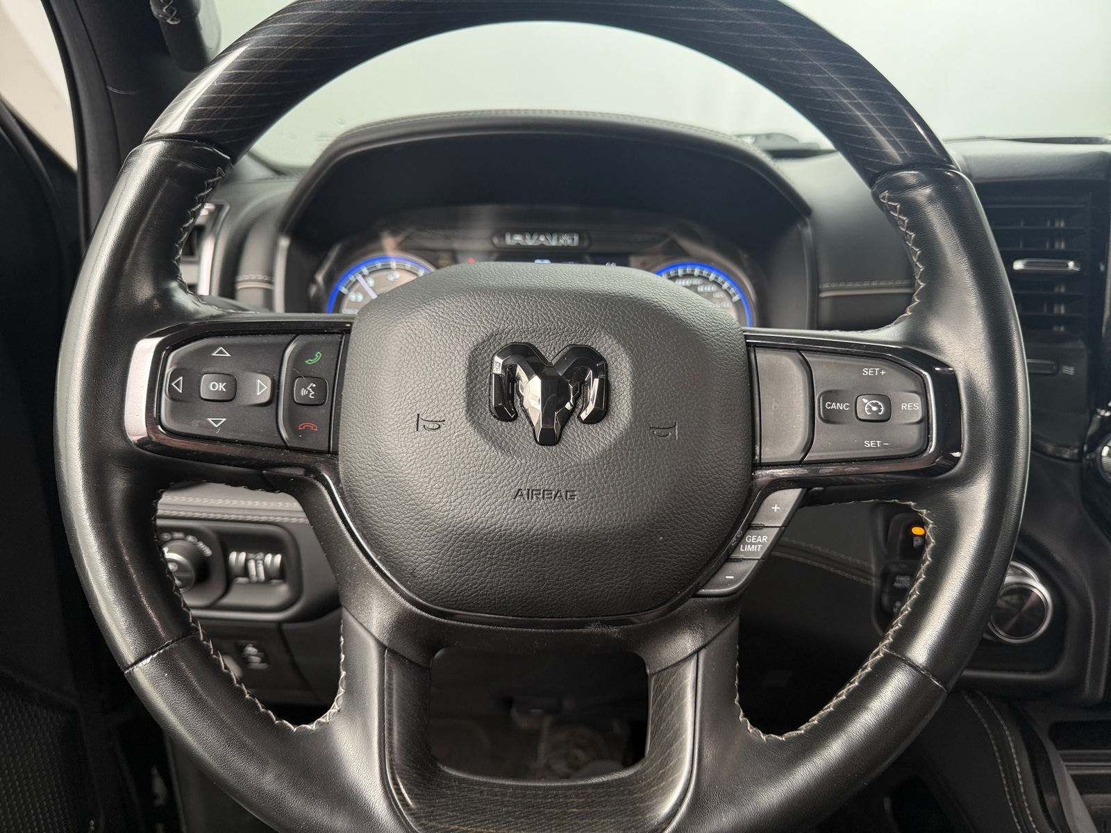 Thumbnail: 2022 RAM 1500 - 4