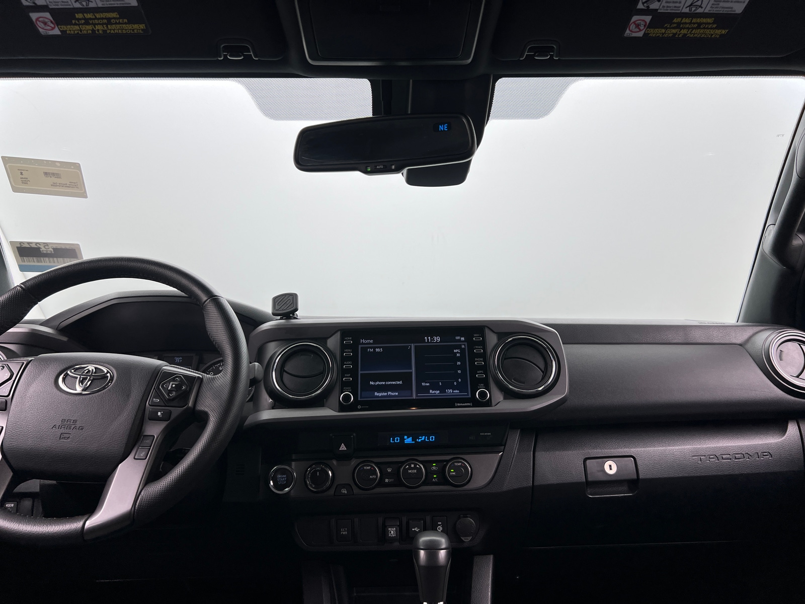 Thumbnail: 2022 Toyota Tacoma - 3