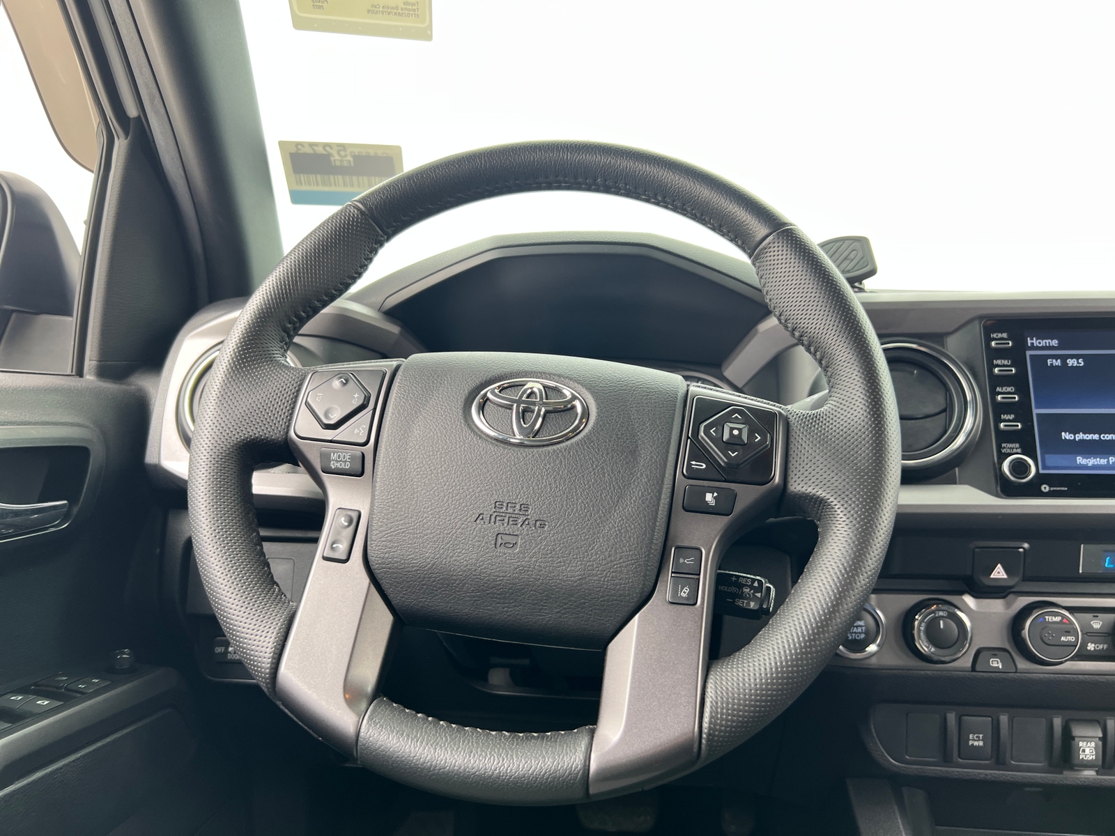 Thumbnail: 2022 Toyota Tacoma - 5