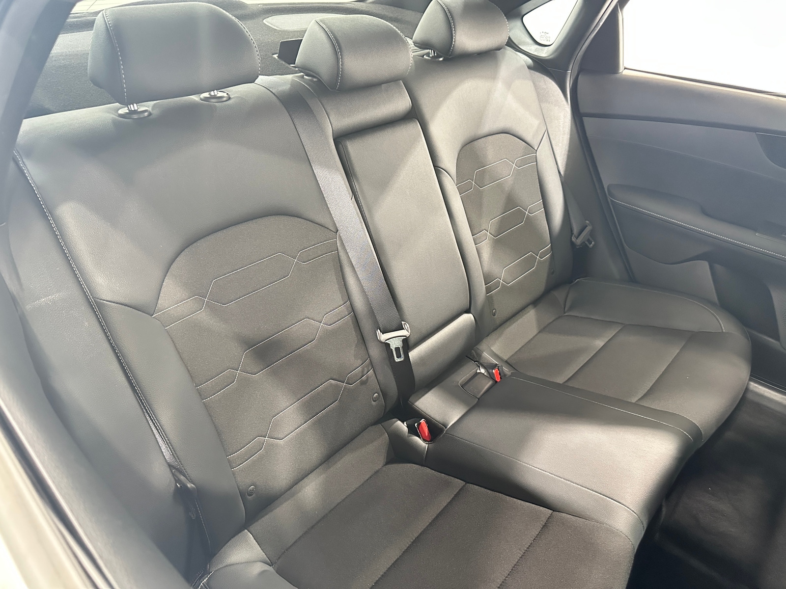 Thumbnail: 2023 Kia Forte - 6