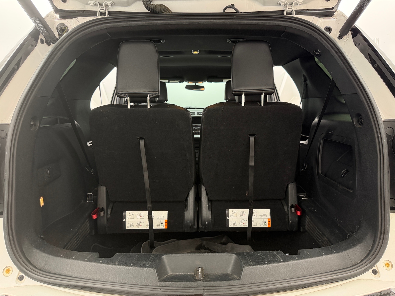 Thumbnail: 2018 Ford Explorer - 7