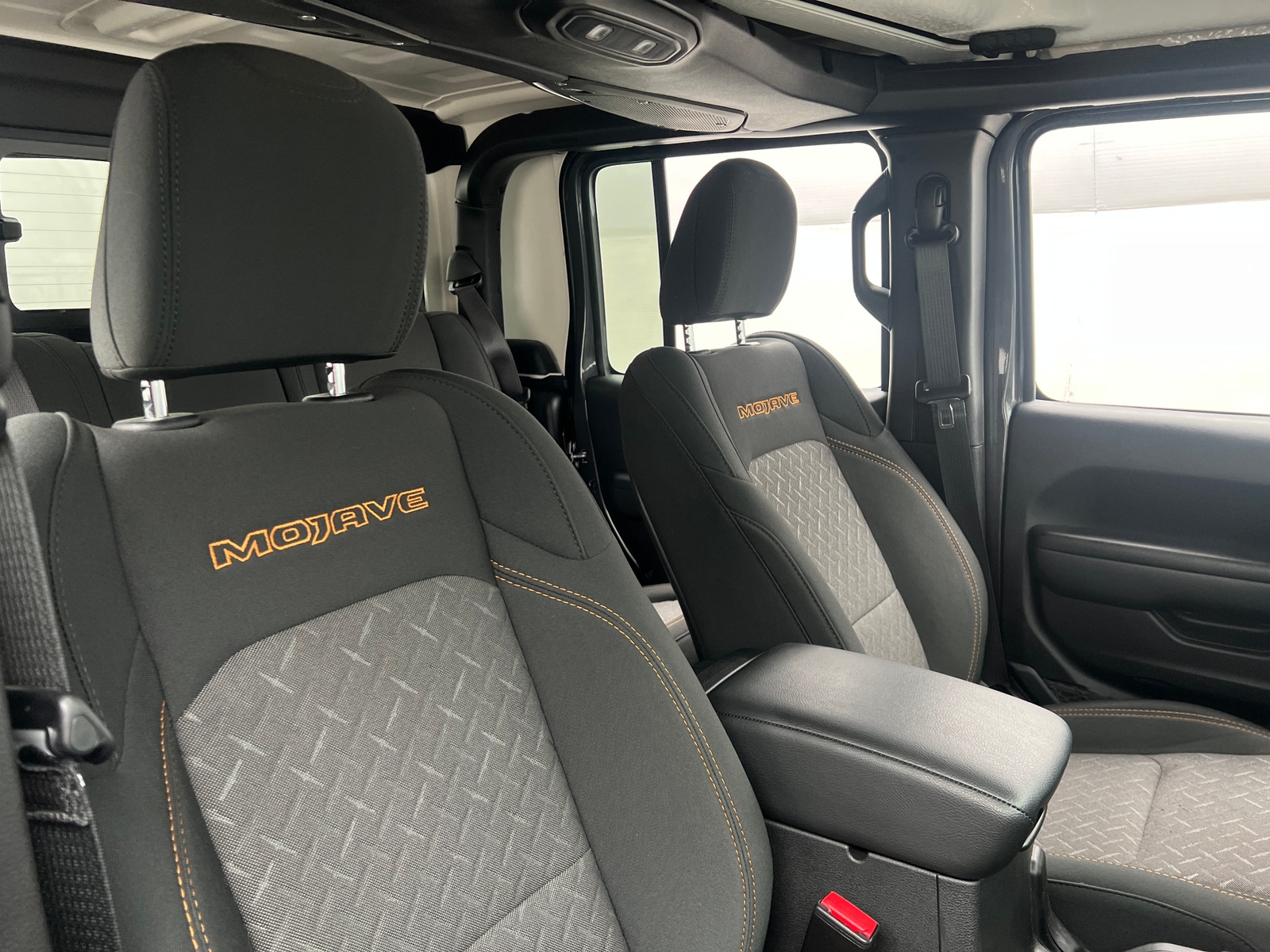 Thumbnail: 2024 Jeep Gladiator - 2