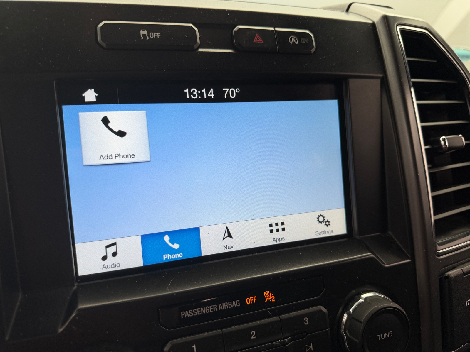 Thumbnail: 2018 Ford Econoline - 4