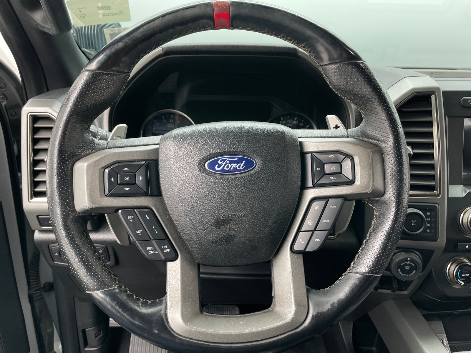 Thumbnail: 2017 Ford Econoline - 4