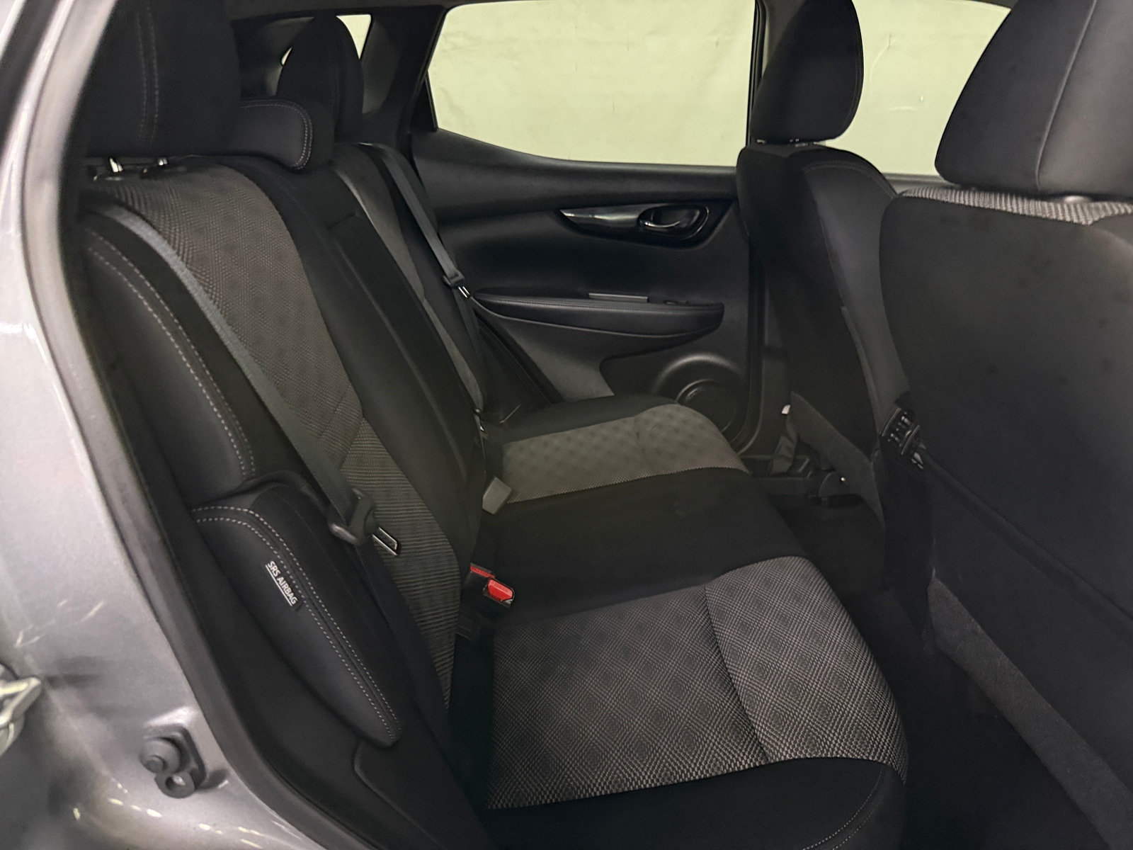 Thumbnail: 2020 Nissan Rogue Sport - 6