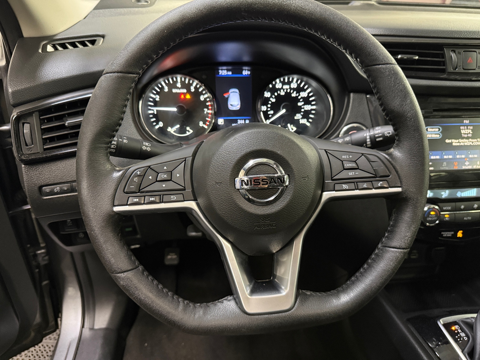 Thumbnail: 2020 Nissan Rogue Sport - 5