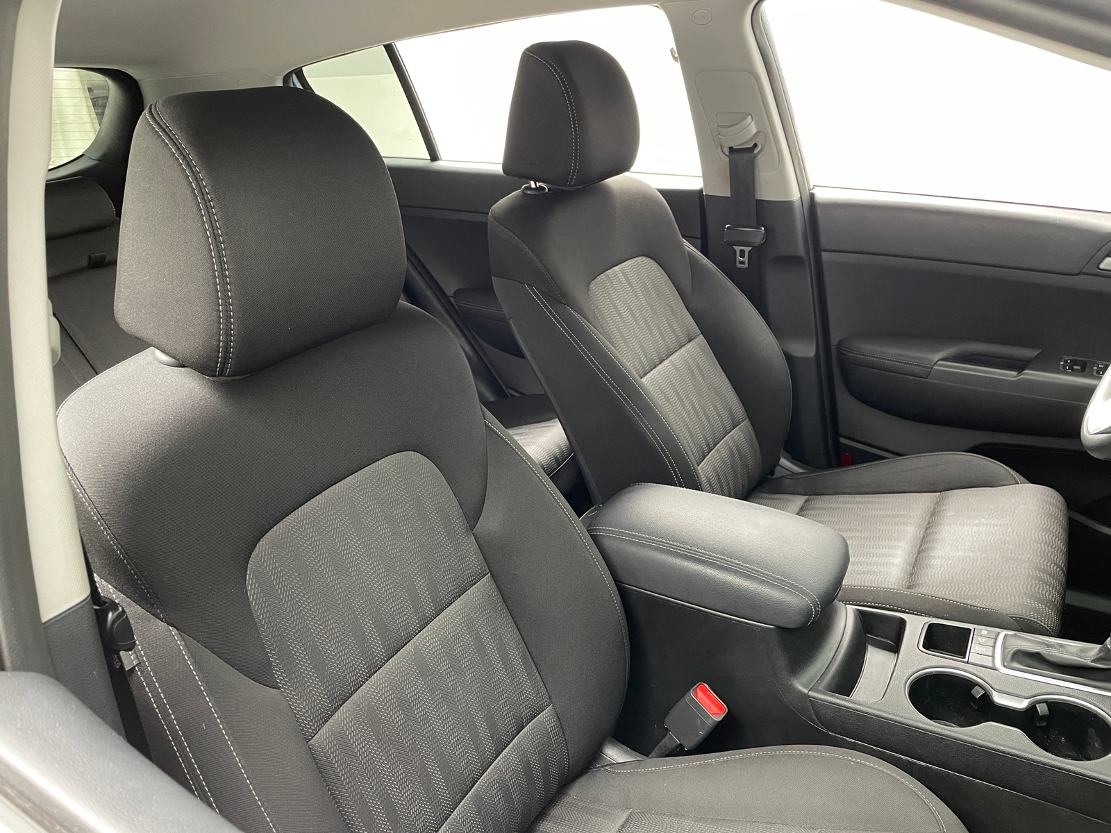 Thumbnail: 2020 Kia Sportage - 2