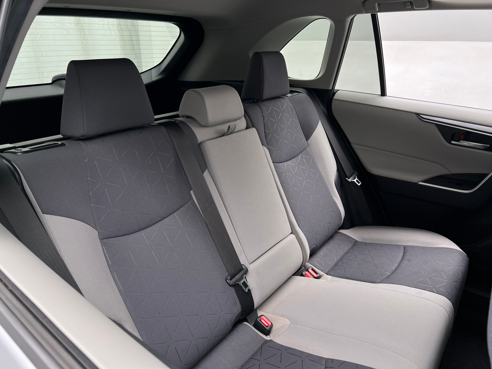 Thumbnail: 2019 Toyota RAV4 - 6