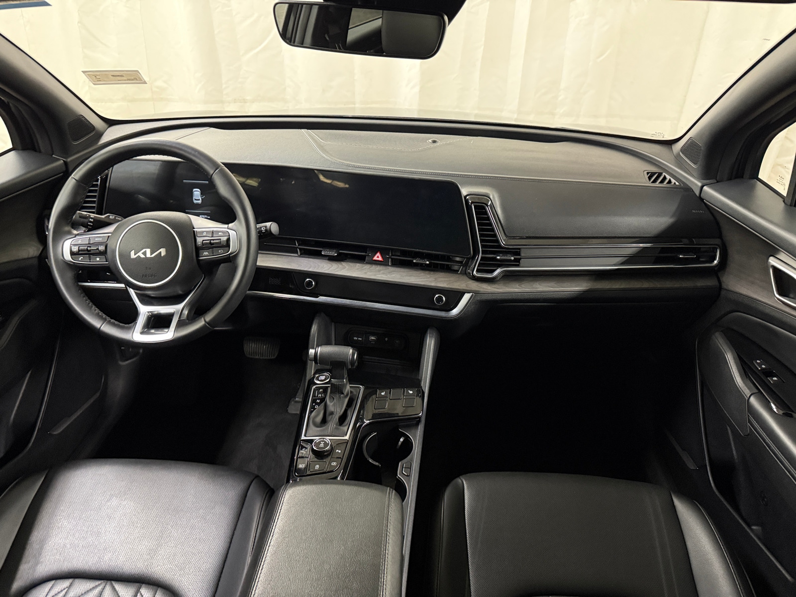 Thumbnail: 2023 Kia Sportage - 2