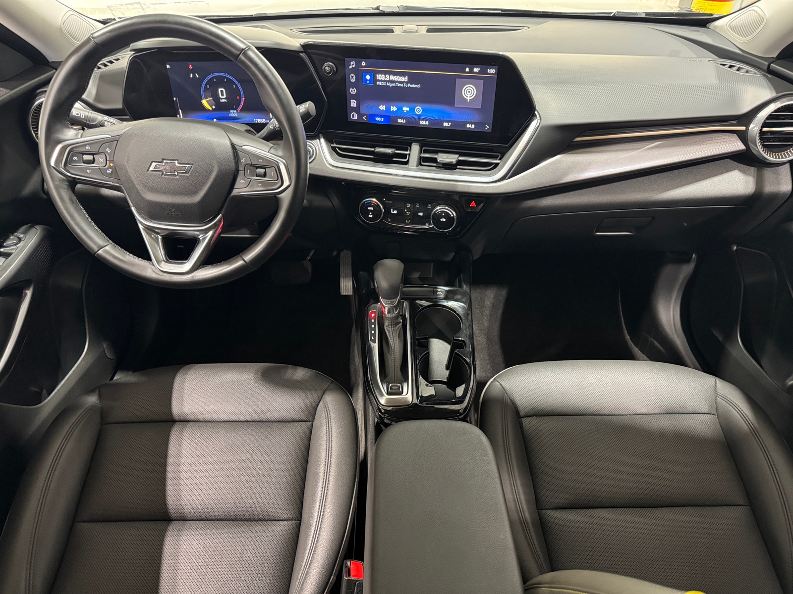 Thumbnail: 2024 Chevrolet Trax - 2