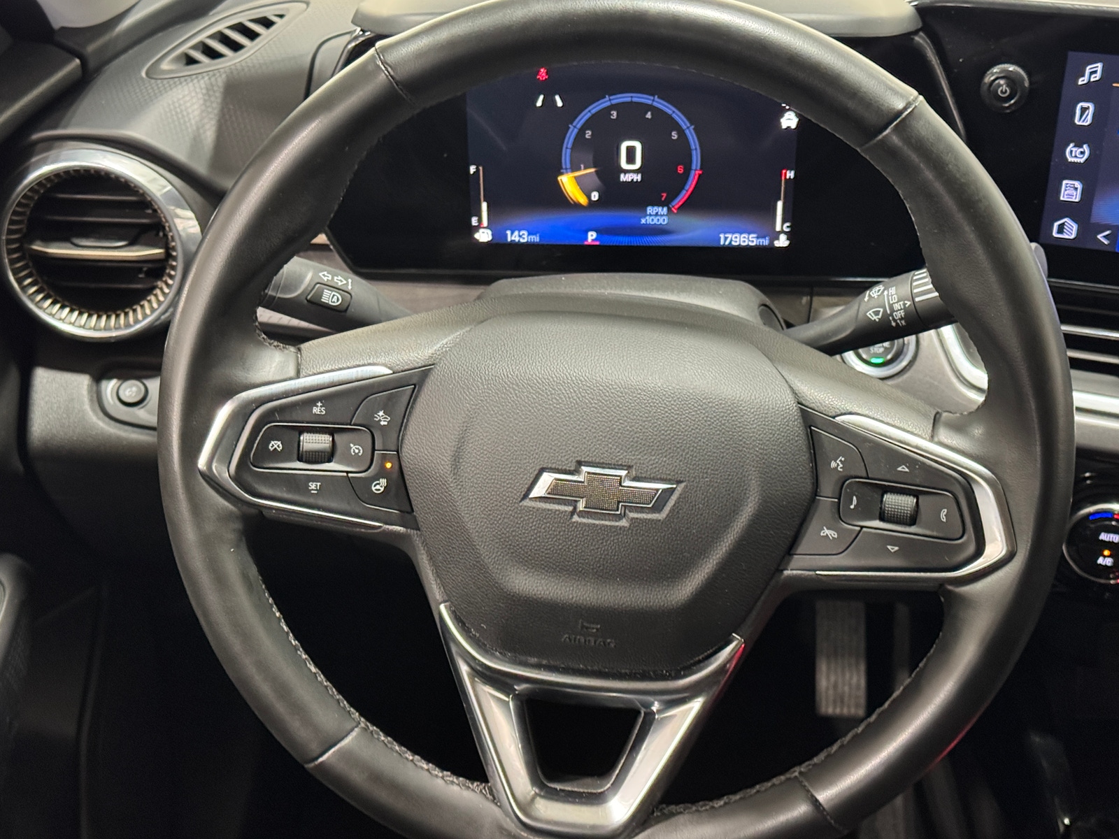 Thumbnail: 2024 Chevrolet Trax - 4