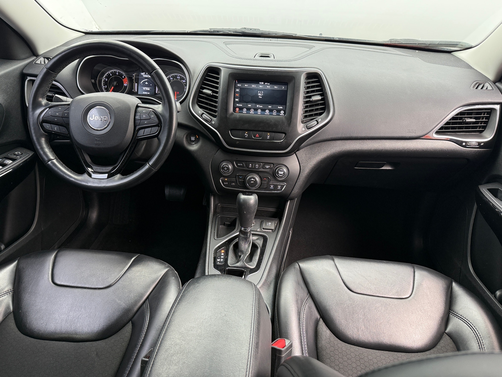 Thumbnail: 2021 Jeep Cherokee - 3