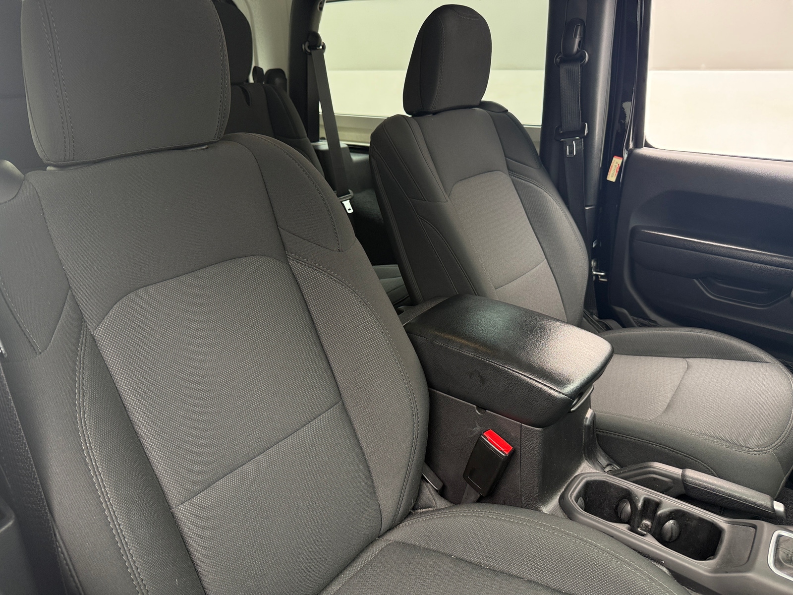 Thumbnail: 2022 Jeep Wrangler - 2