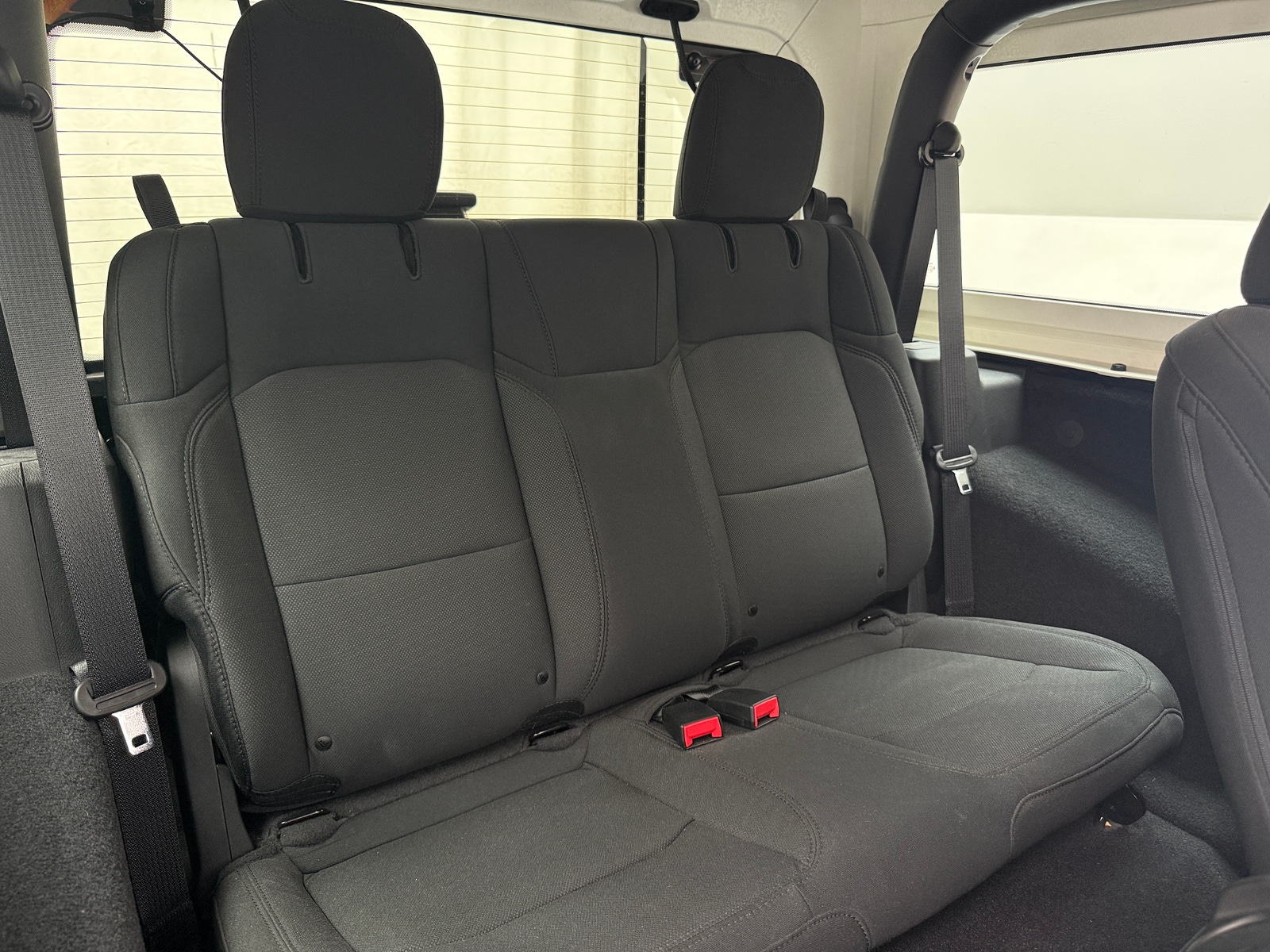 Thumbnail: 2022 Jeep Wrangler - 6