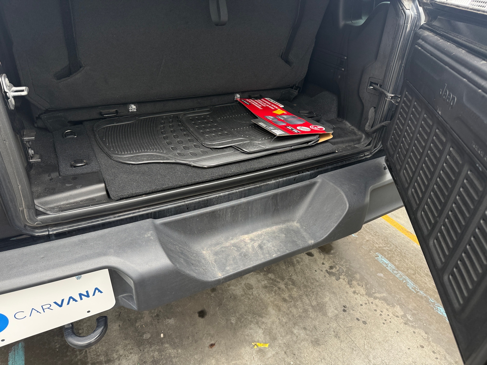 Thumbnail: 2022 Jeep Wrangler - 7