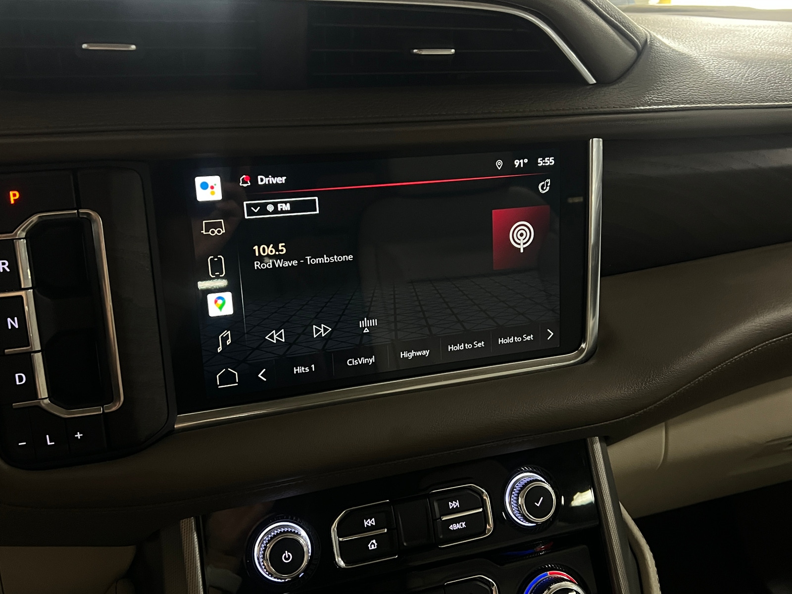 Thumbnail: 2022 GMC Yukon XL - 3