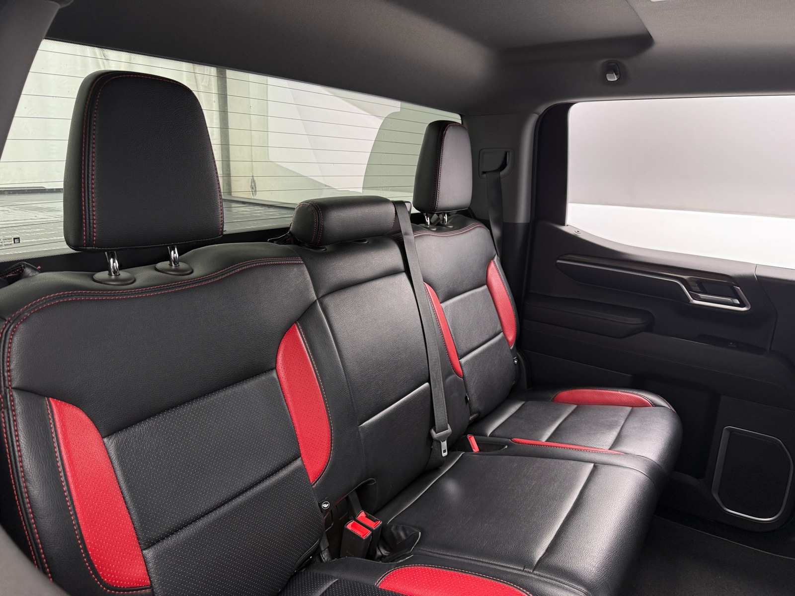 Thumbnail: 2022 Chevrolet Silverado 1500 - 6