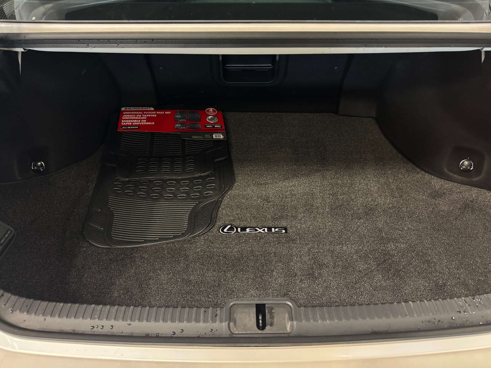 Thumbnail: 2025 Lexus ES - 6