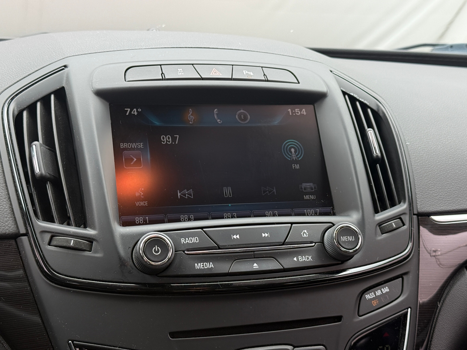 Thumbnail: 2015 Buick Regal - 3