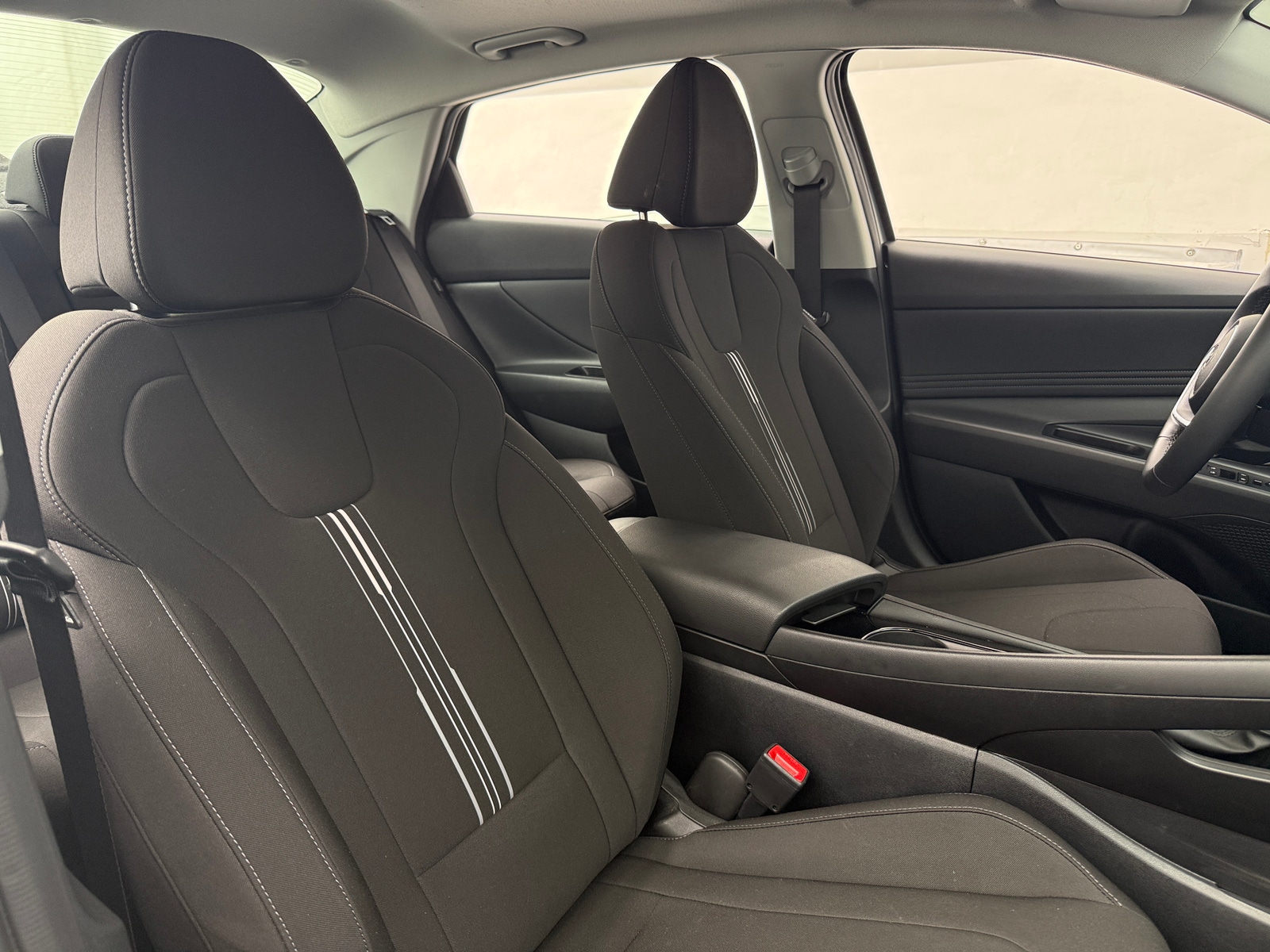 Thumbnail: 2025 Hyundai Elantra - 2