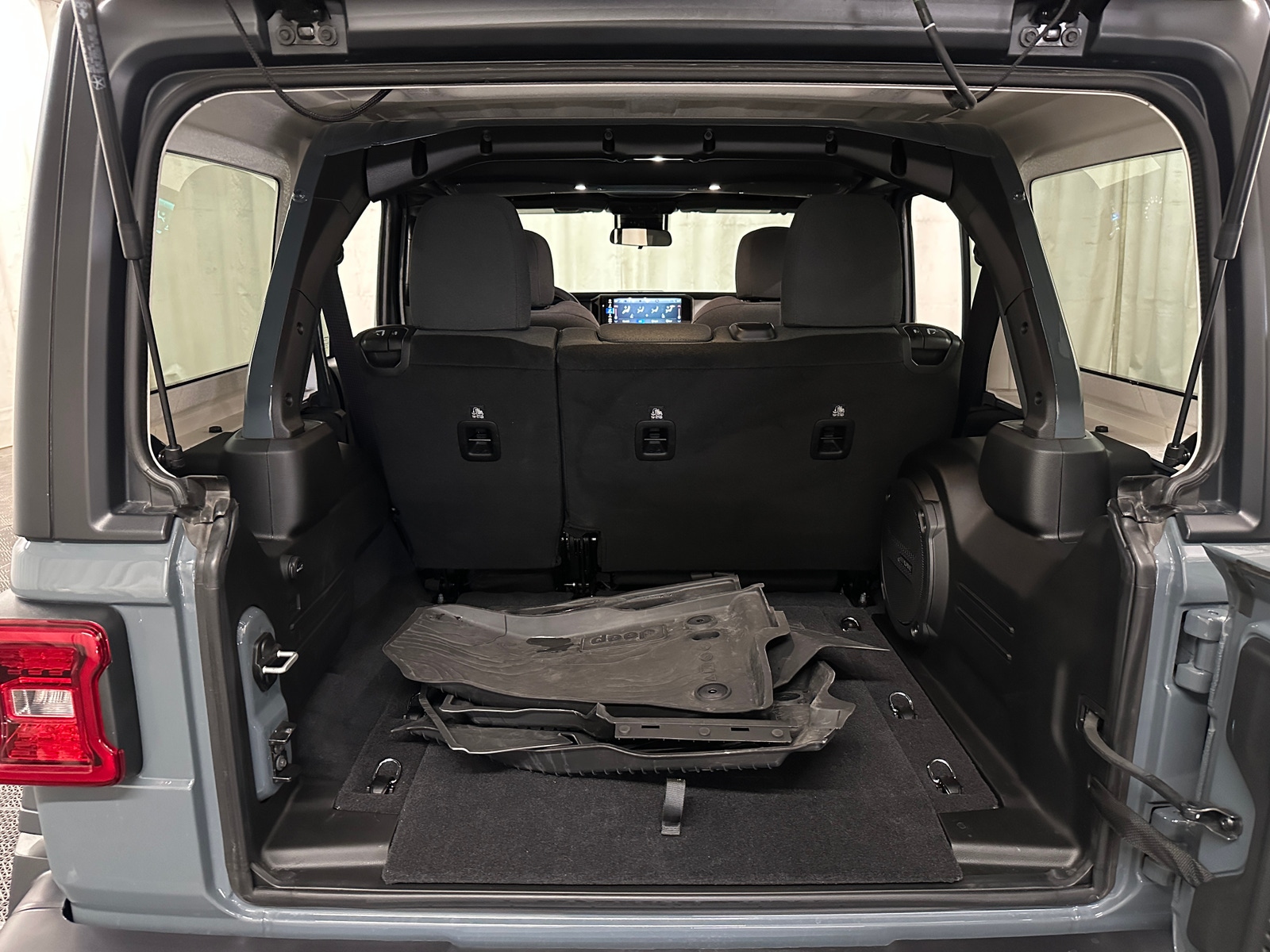 Thumbnail: 2025 Jeep Wrangler - 7