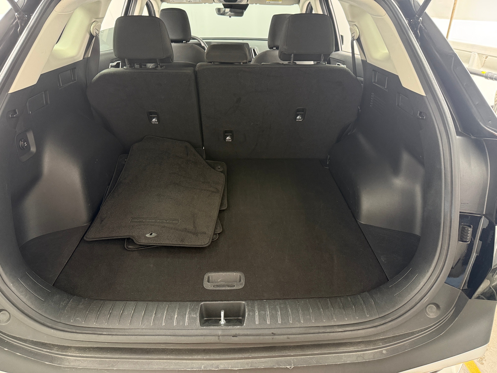 Thumbnail: 2025 Kia Sportage - 7