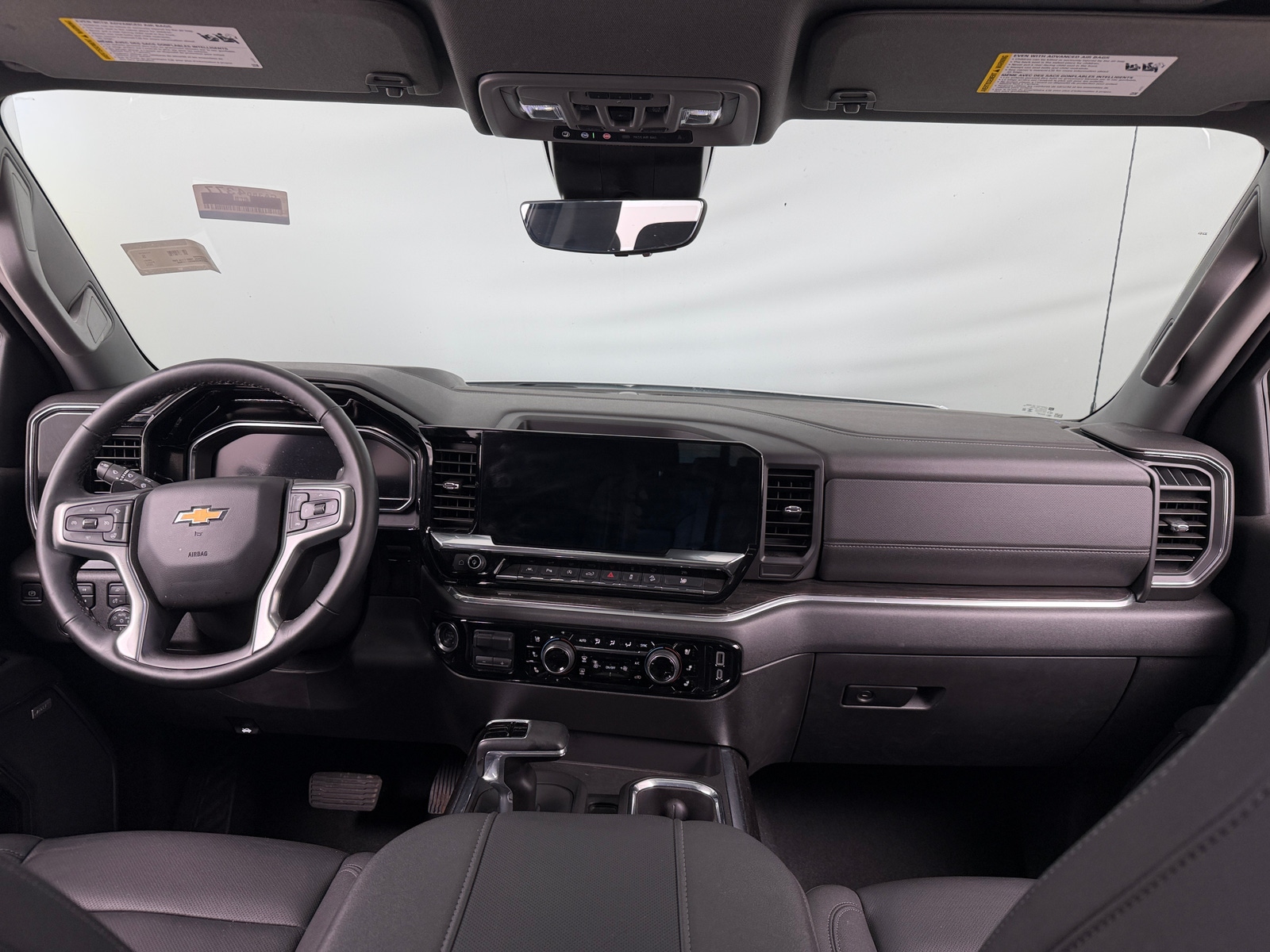 Thumbnail: 2025 Chevrolet Silverado 1500 - 2