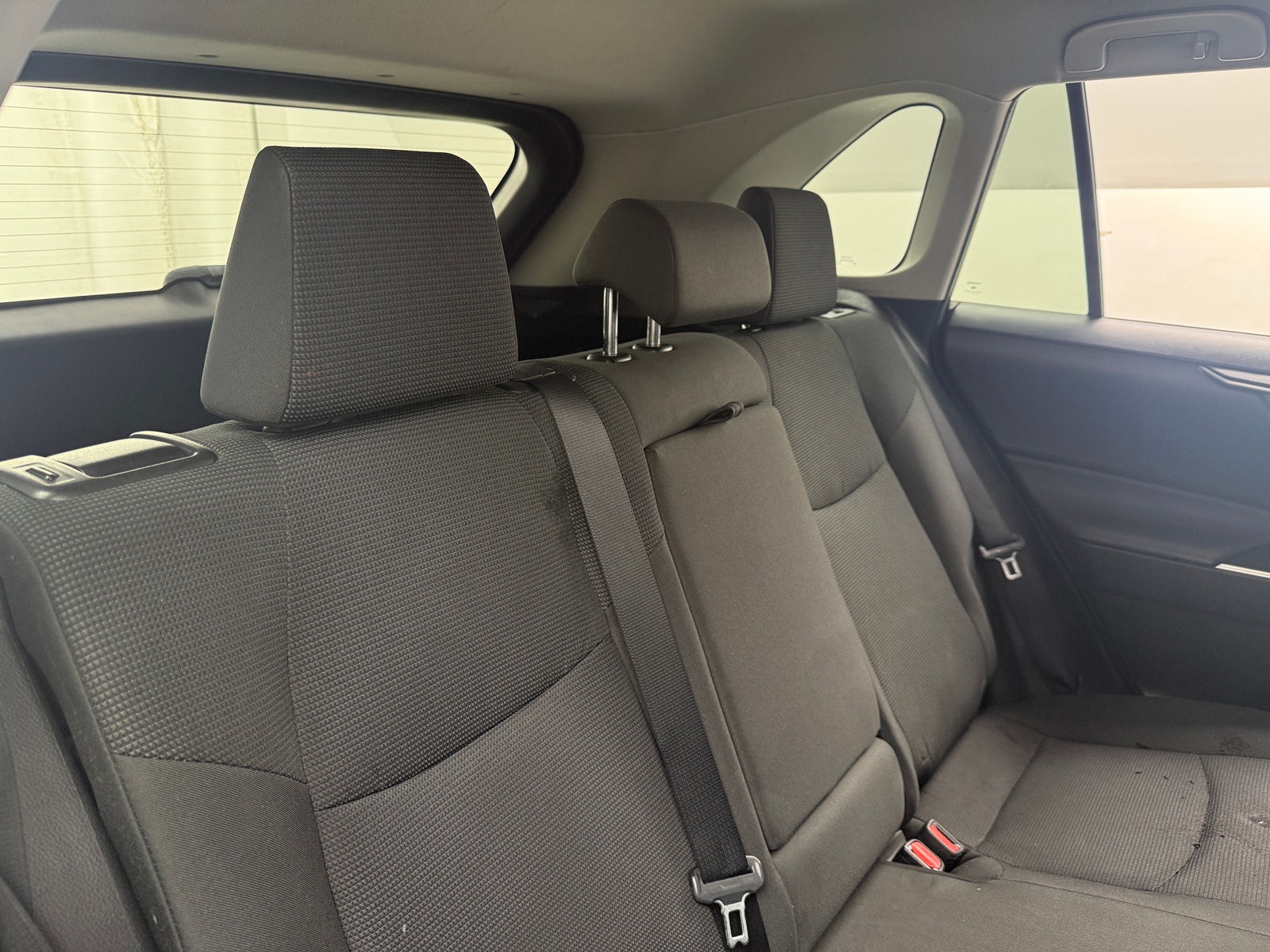 Thumbnail: 2021 Toyota RAV4 - 6