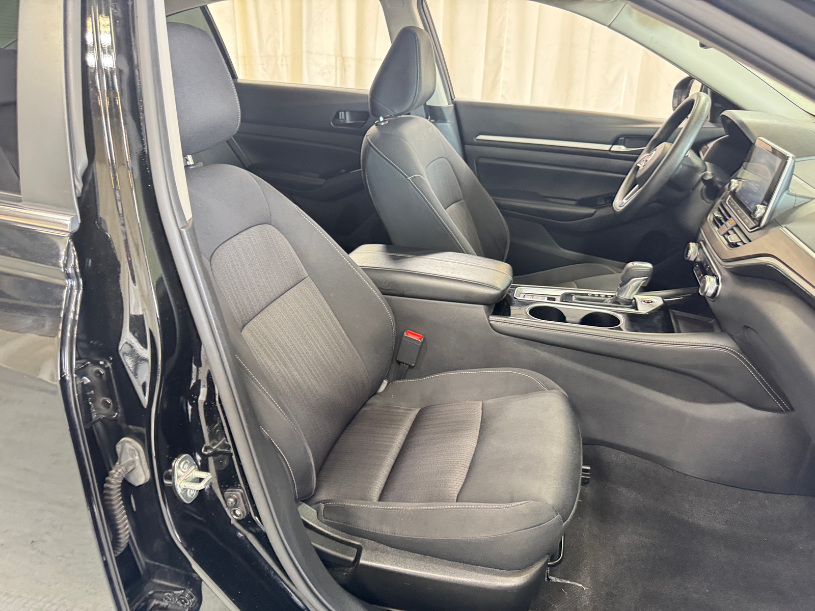 Thumbnail: 2023 Nissan Altima - 2